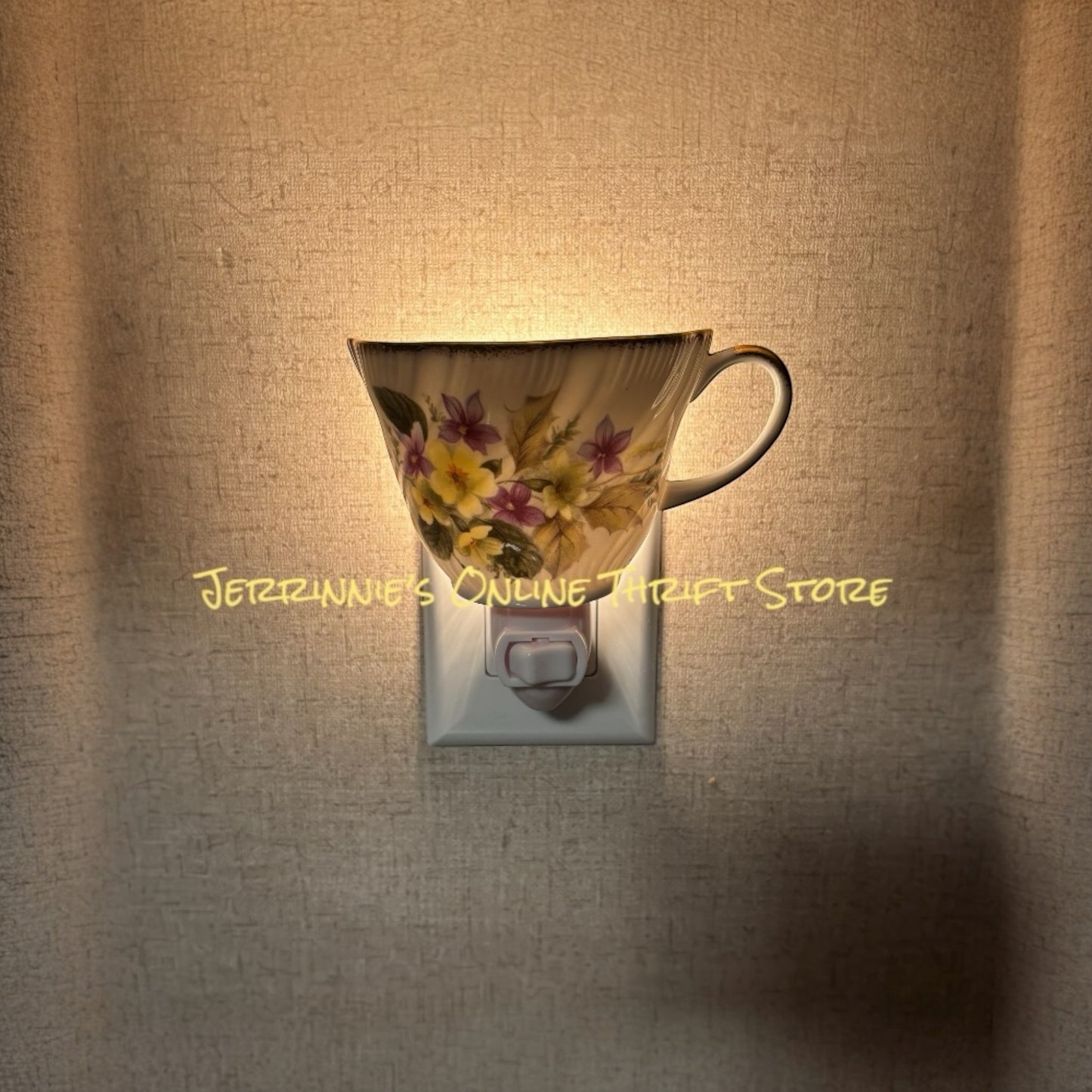 Royal Heritage Night Light Tea Cup