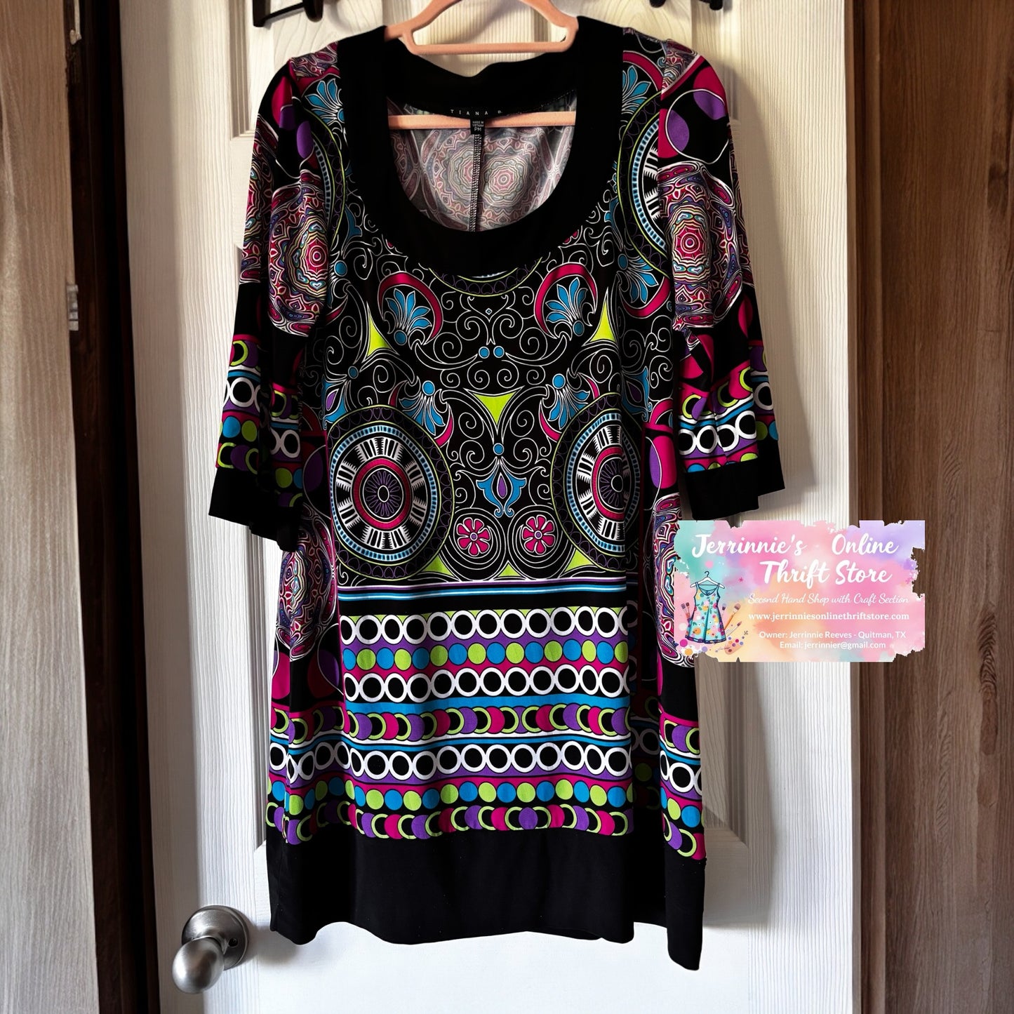 Tiana B. Baroque Geometric Print T-Shirt Dress – Size PM