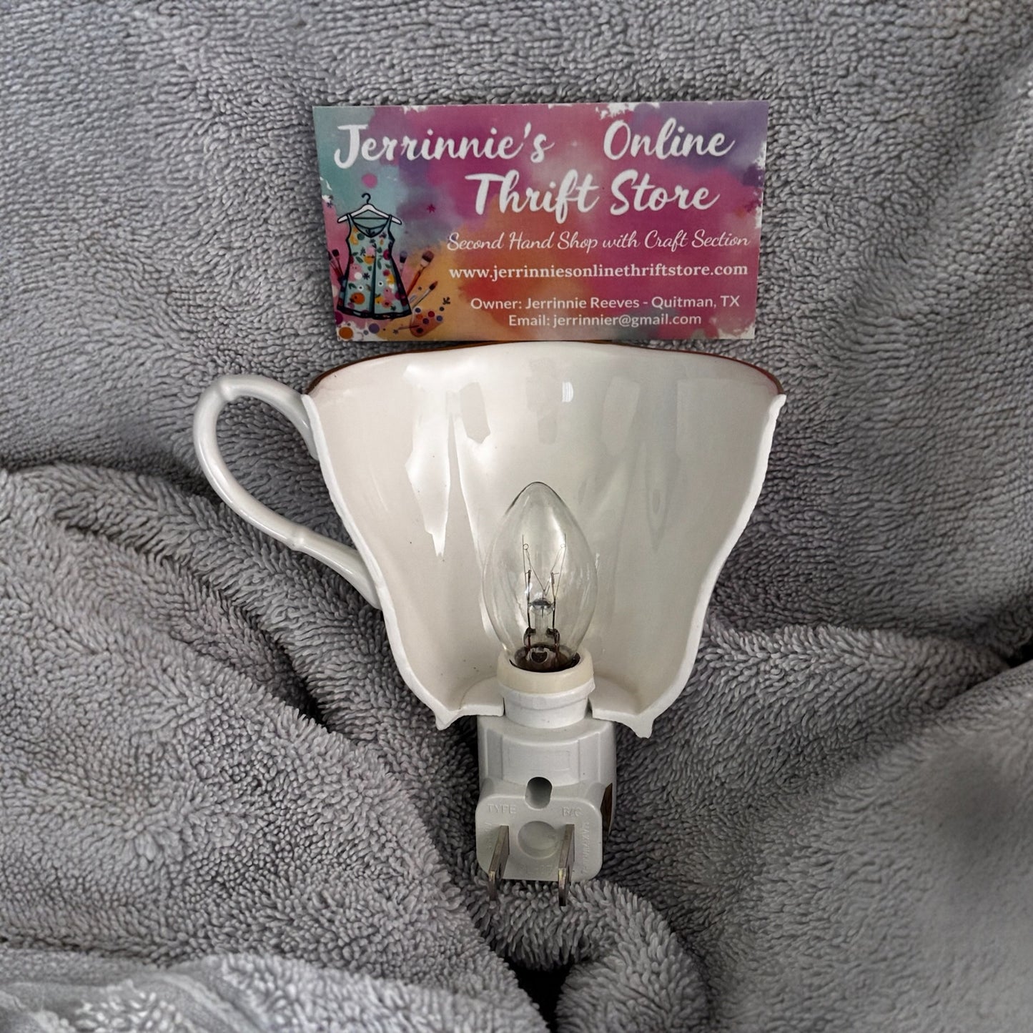 Staffordshire Cabbage Rose Tea Cup Night Light