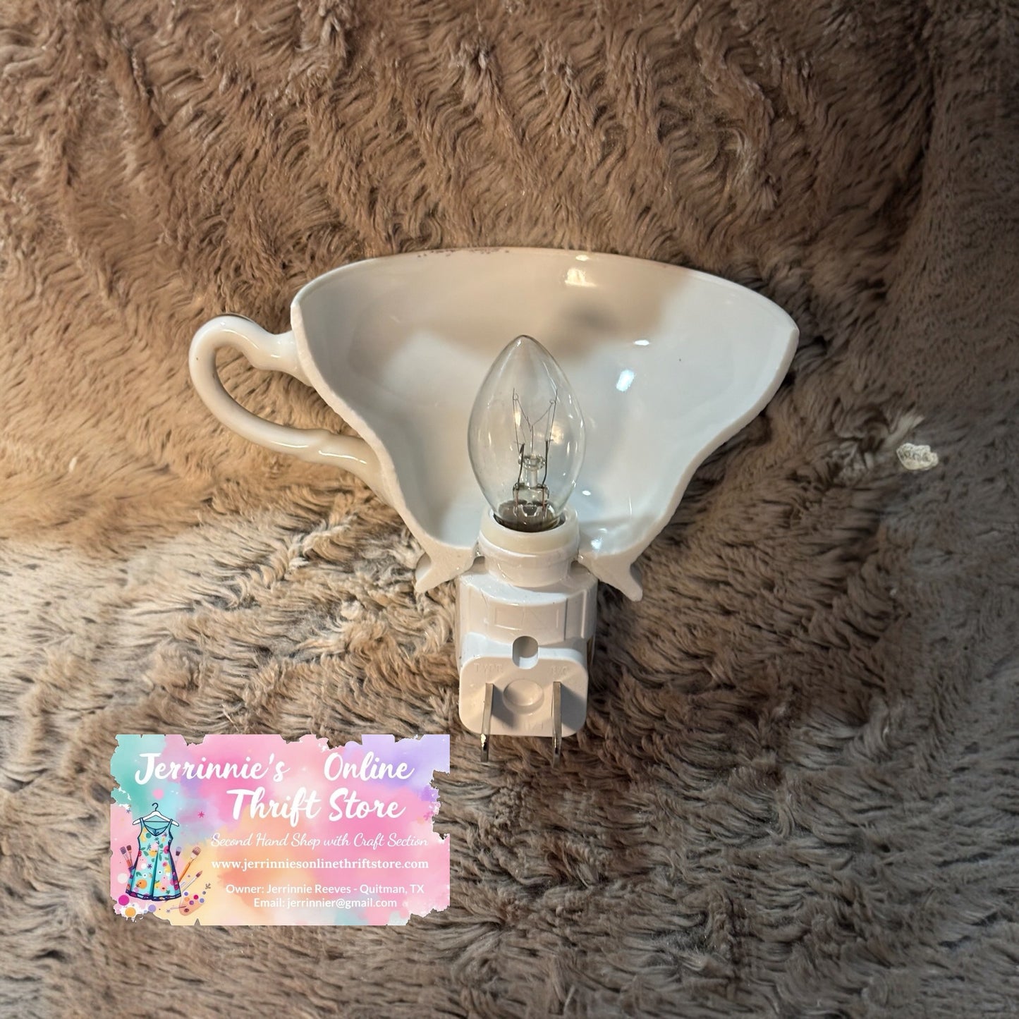 Vintage Tea Cup Night Light with Blossom Design