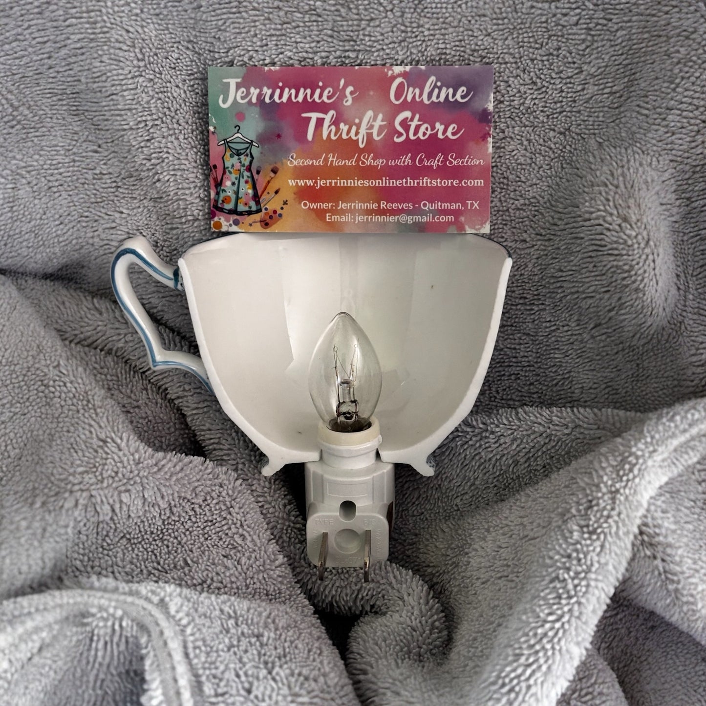 Longton Handcrafted Floral Basket Tea Cup Night Light
