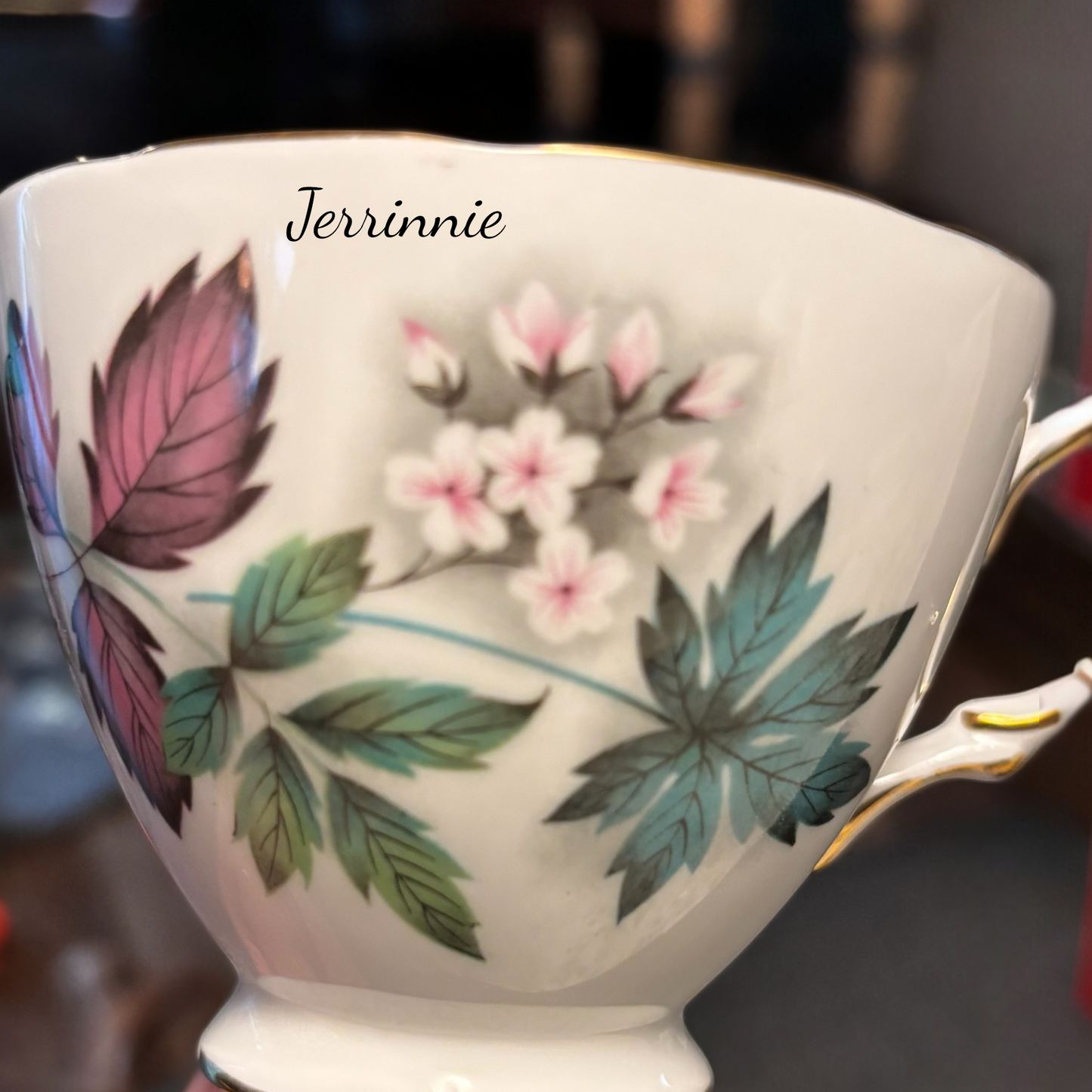 Vintage Fine China Botanical Teacup Night Light – Plug-In