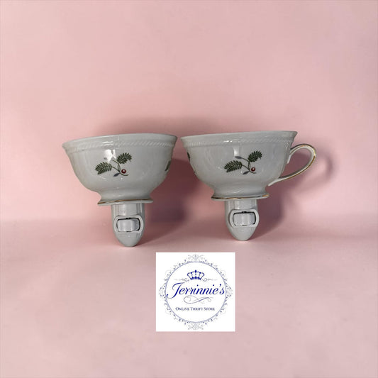 Vintage Pine Branch & Berry Teacup Night Light – Set of 2 – Plug-In