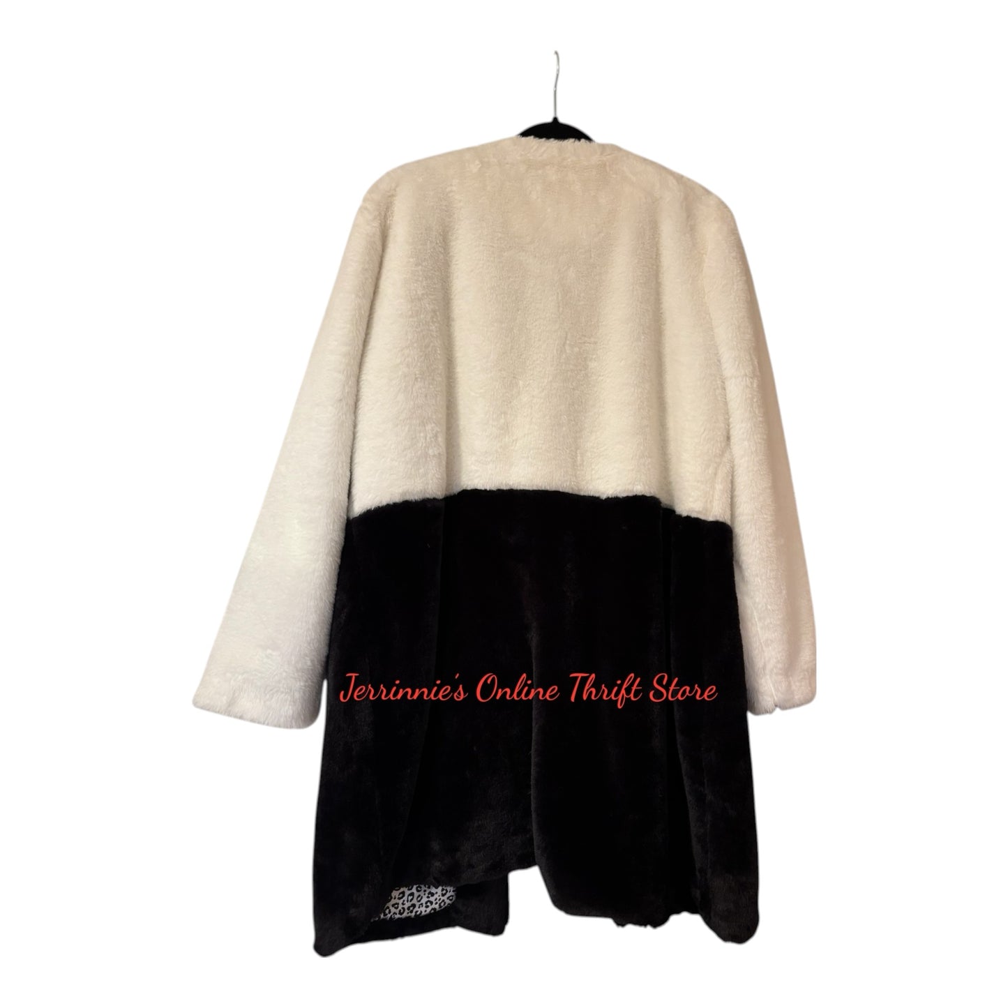 Fever Black & White Faux Fur Cheetah Satin Lined Jacket Coat