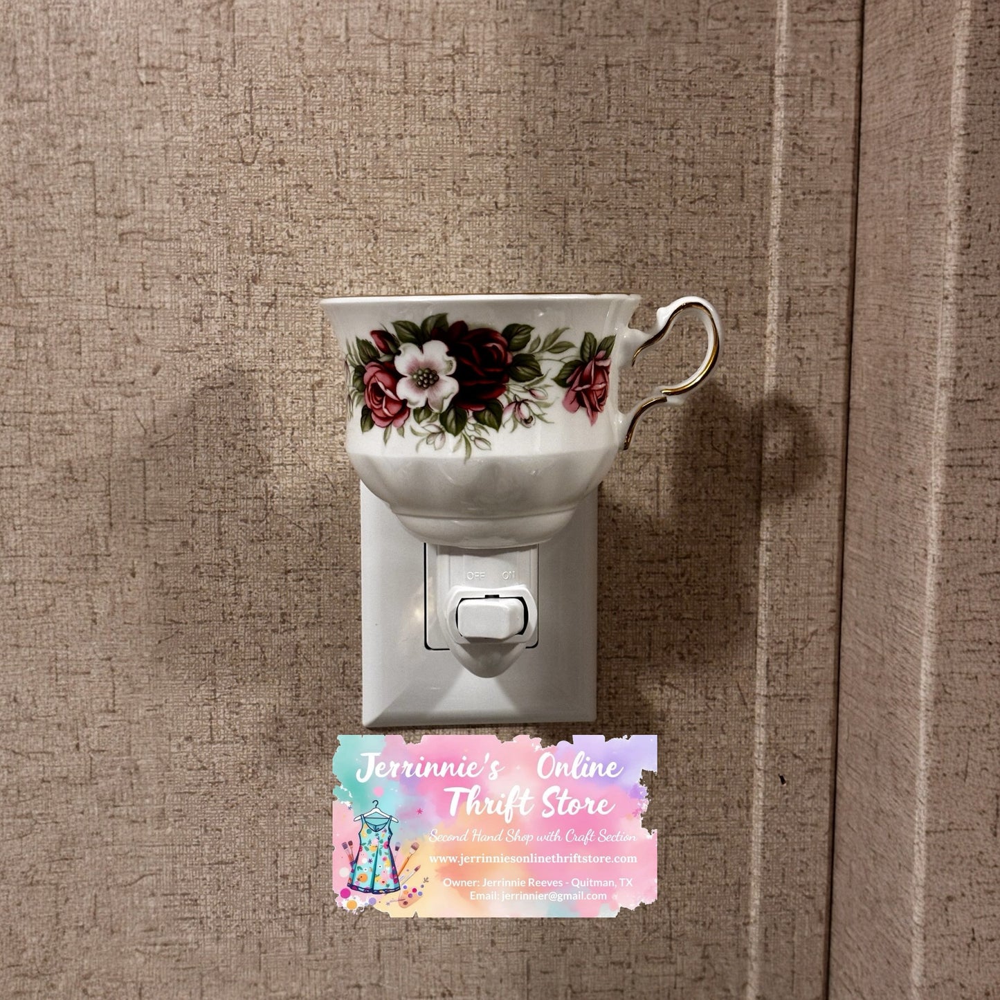 Queen Anne Floral Rose Handcrafted Teacup Night Light