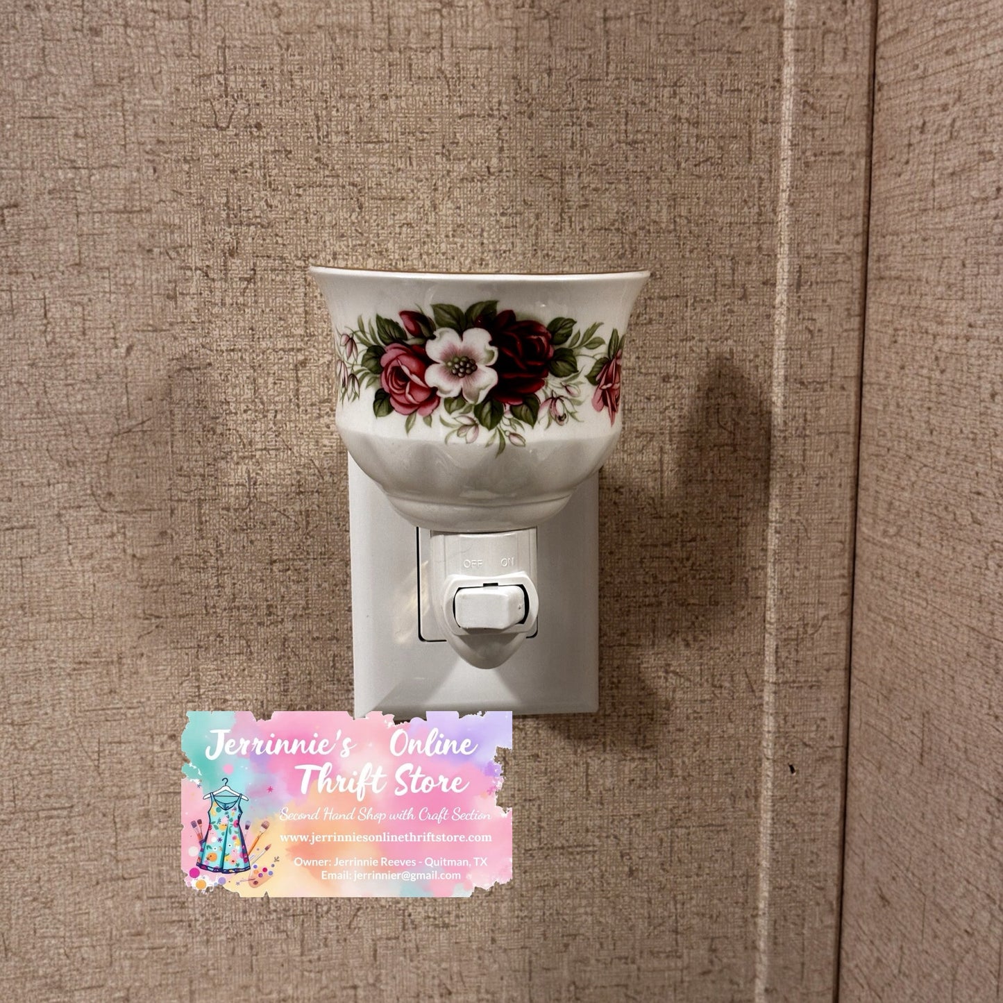 Queen Anne Floral Rose Handcrafted Teacup Night Light