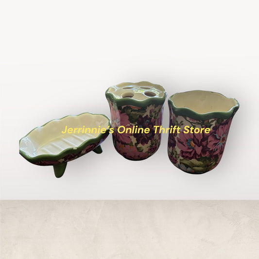 Vintage Ceramic Floral Bathroom Set