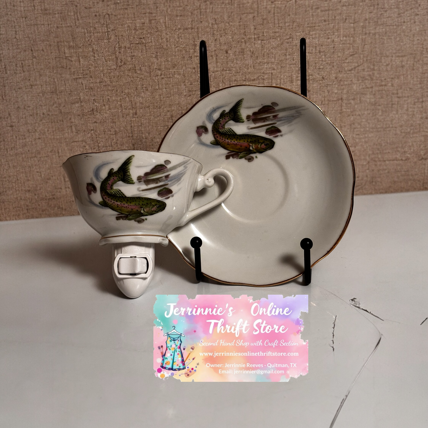 Vintage Fish Trout Teacup Night Light – Plug-In