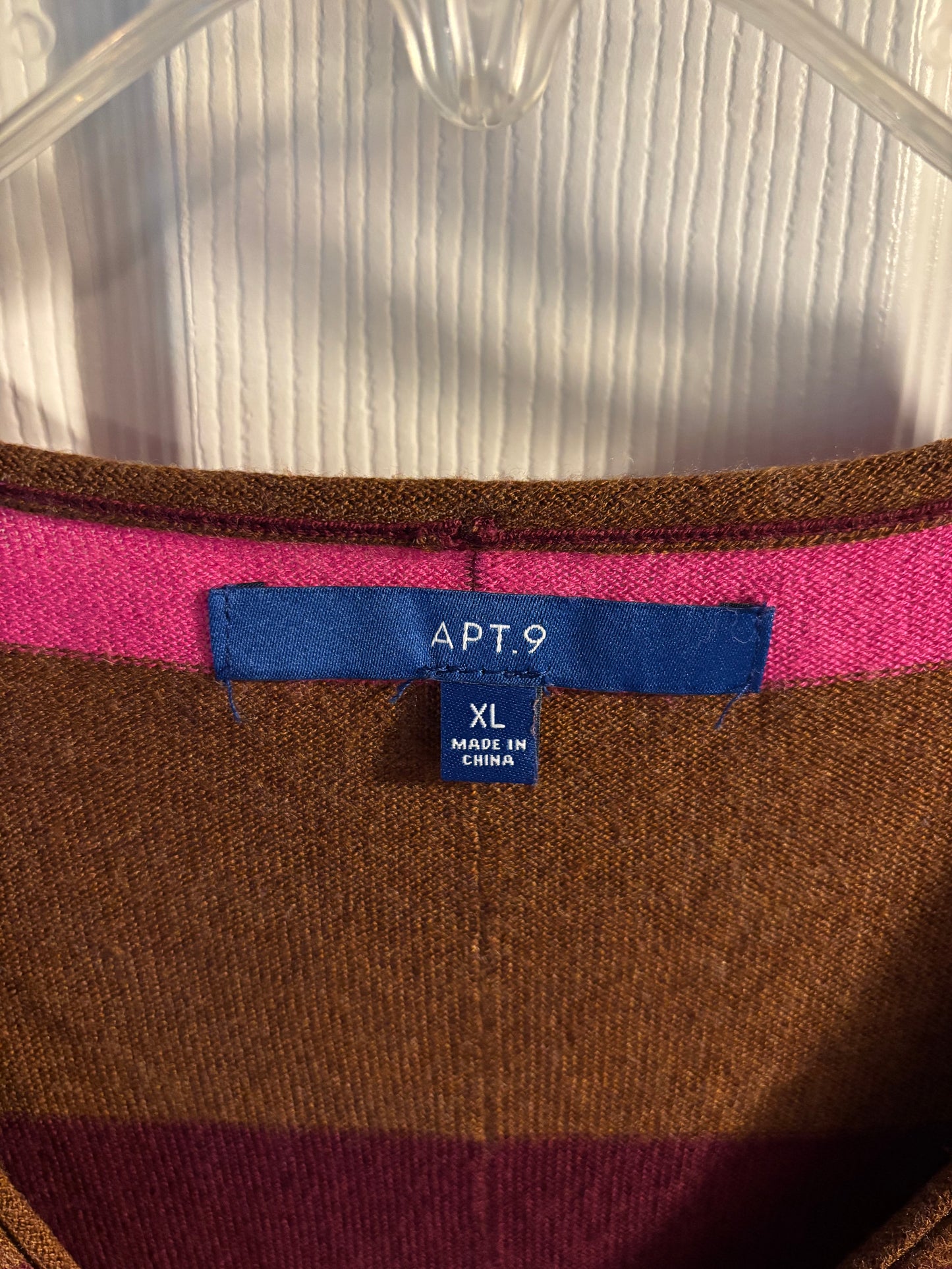 Apt. 9 Long Sleeve Sweater