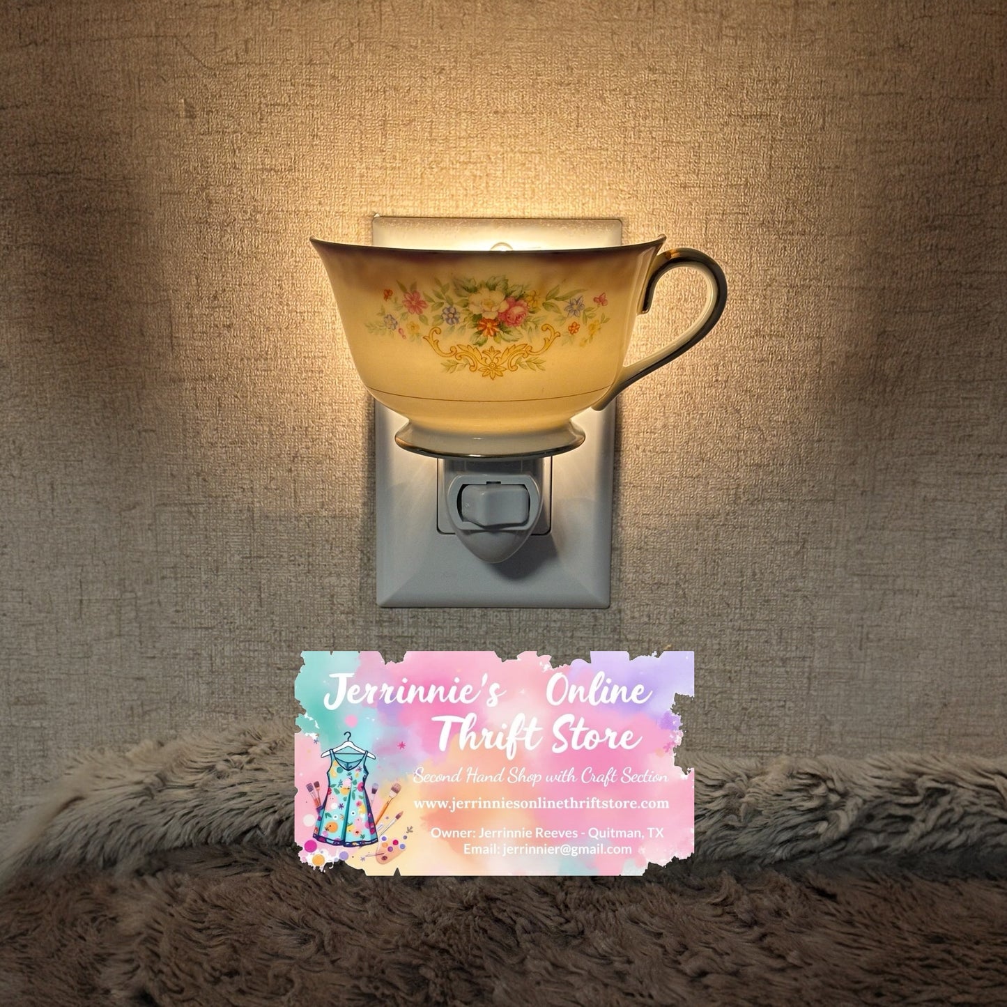 Vintage Japanese Tea Cup Night Light with Floral-Gold trim