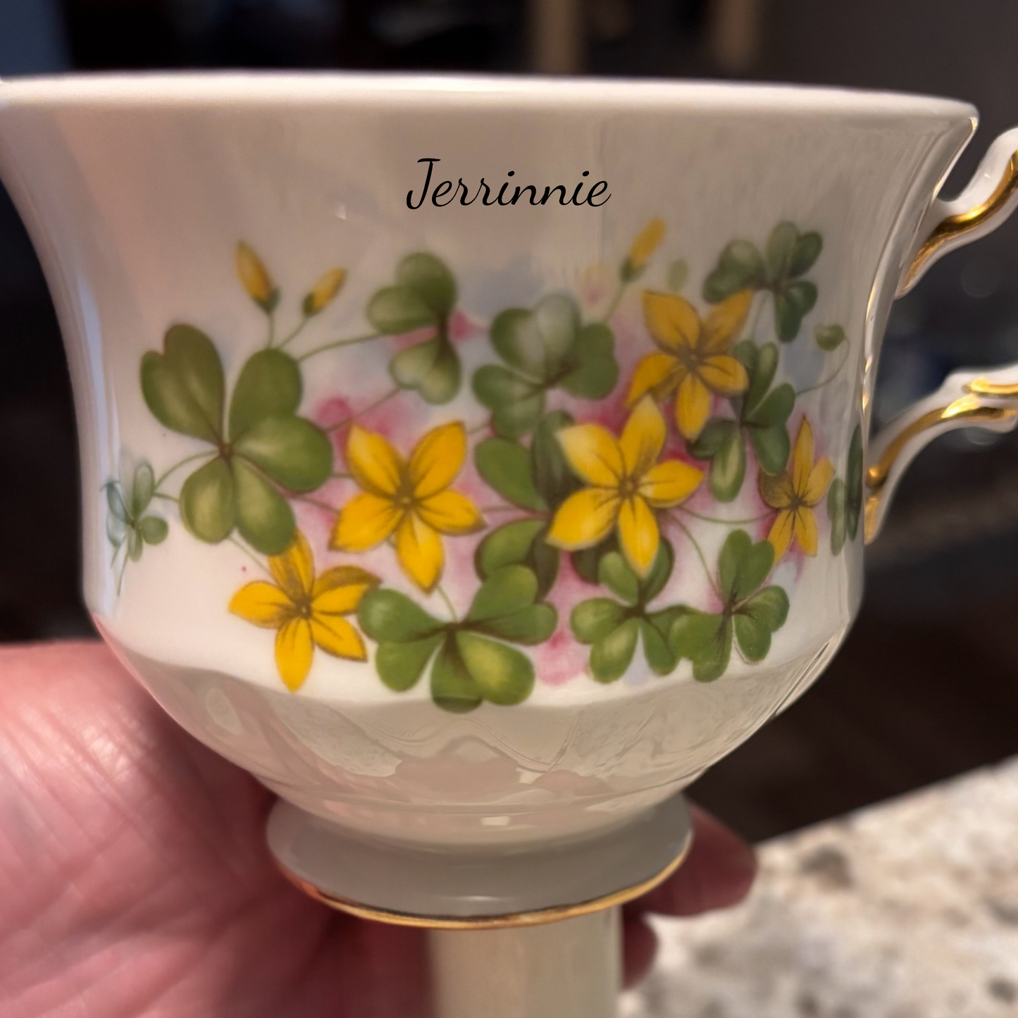 Vintage Clover & Orange Floral Teacup Night Light – Plug-In