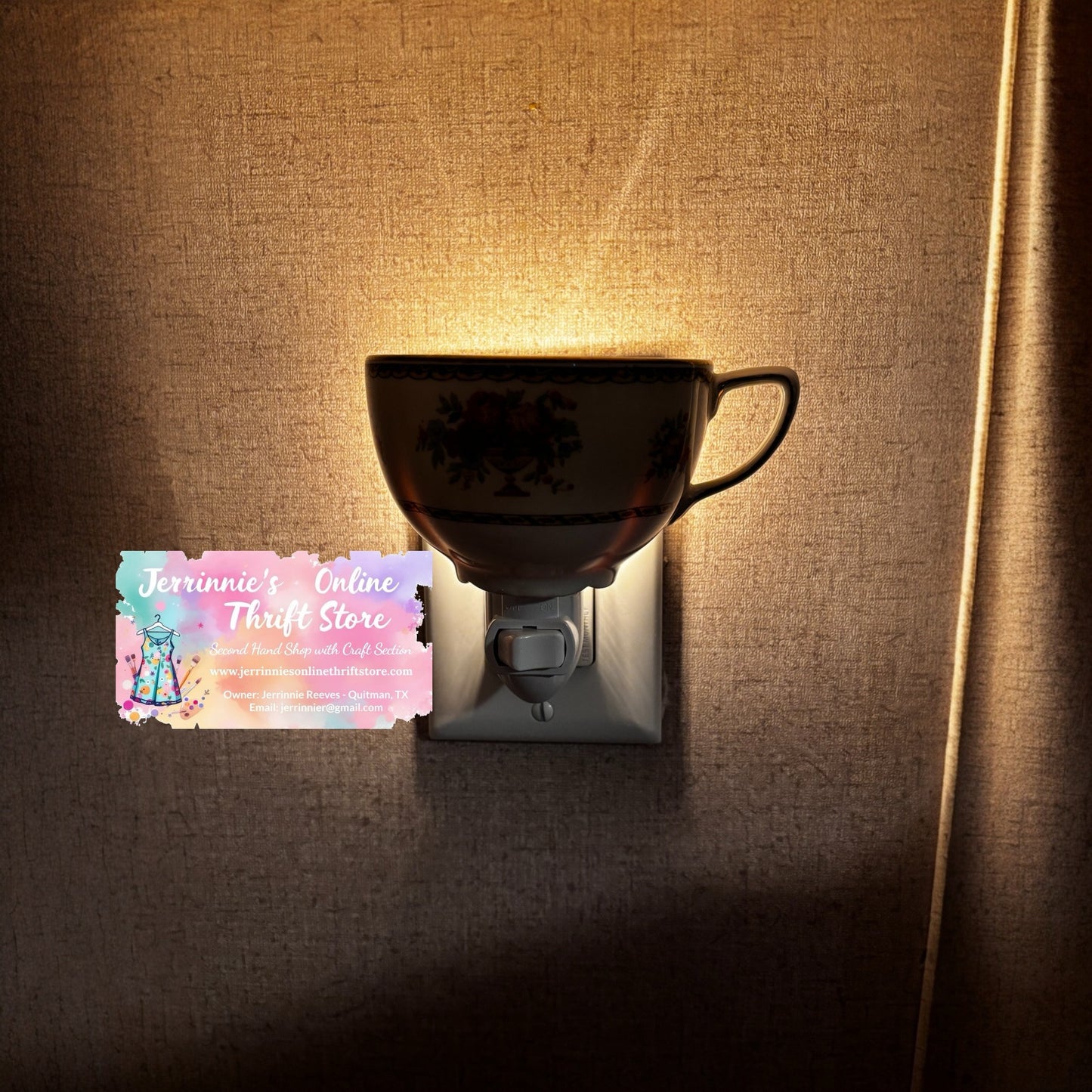 Handcrafted Johnson Brothers Floral Bouquet Teacup Night Light – Vintage Porcelain Plug-In