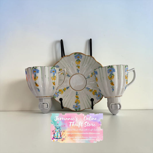 Vintage Fluted Handcrafted Teacup Night Light