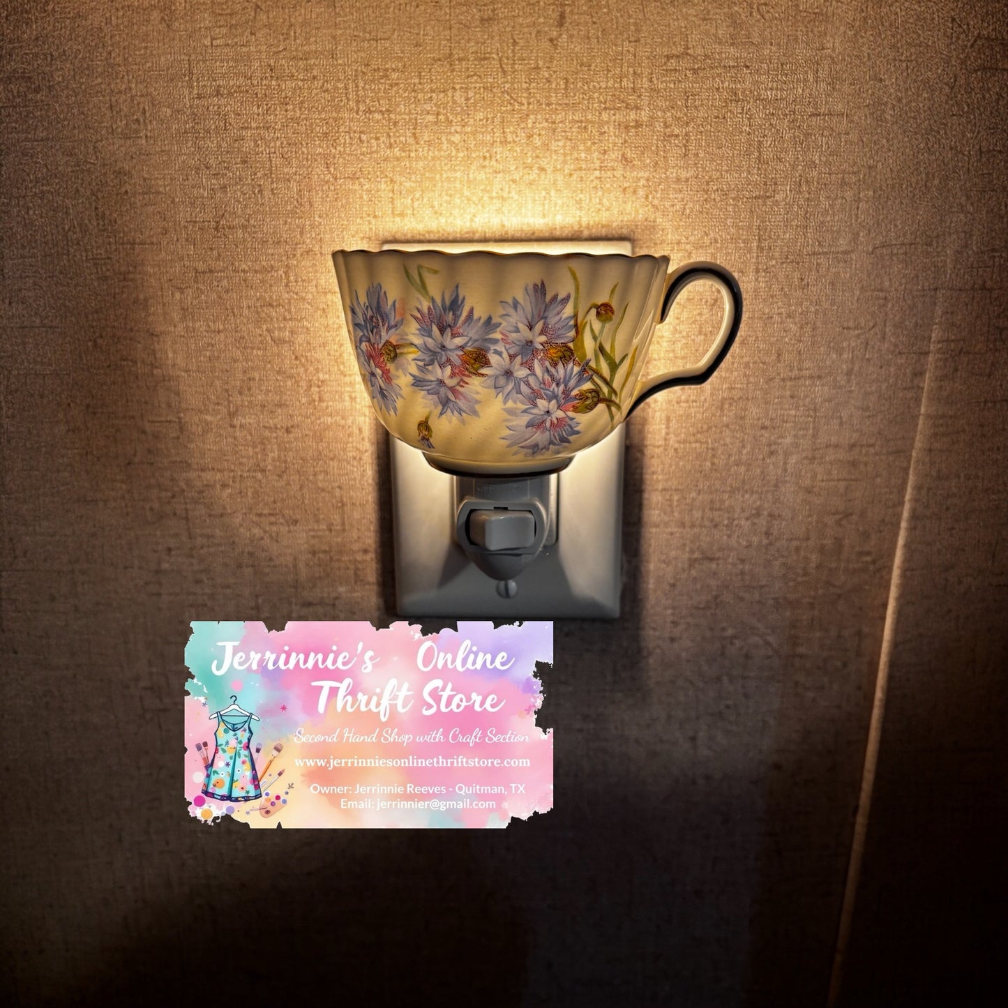Handcrafted Bone China Cornflower Teacup Night Light – Blue Floral Porcelain Plug-In